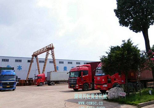 非洲采金船發(fā)貨現(xiàn)場(chǎng) 168 非洲采金船發(fā)貨現(xiàn)場(chǎng) 168